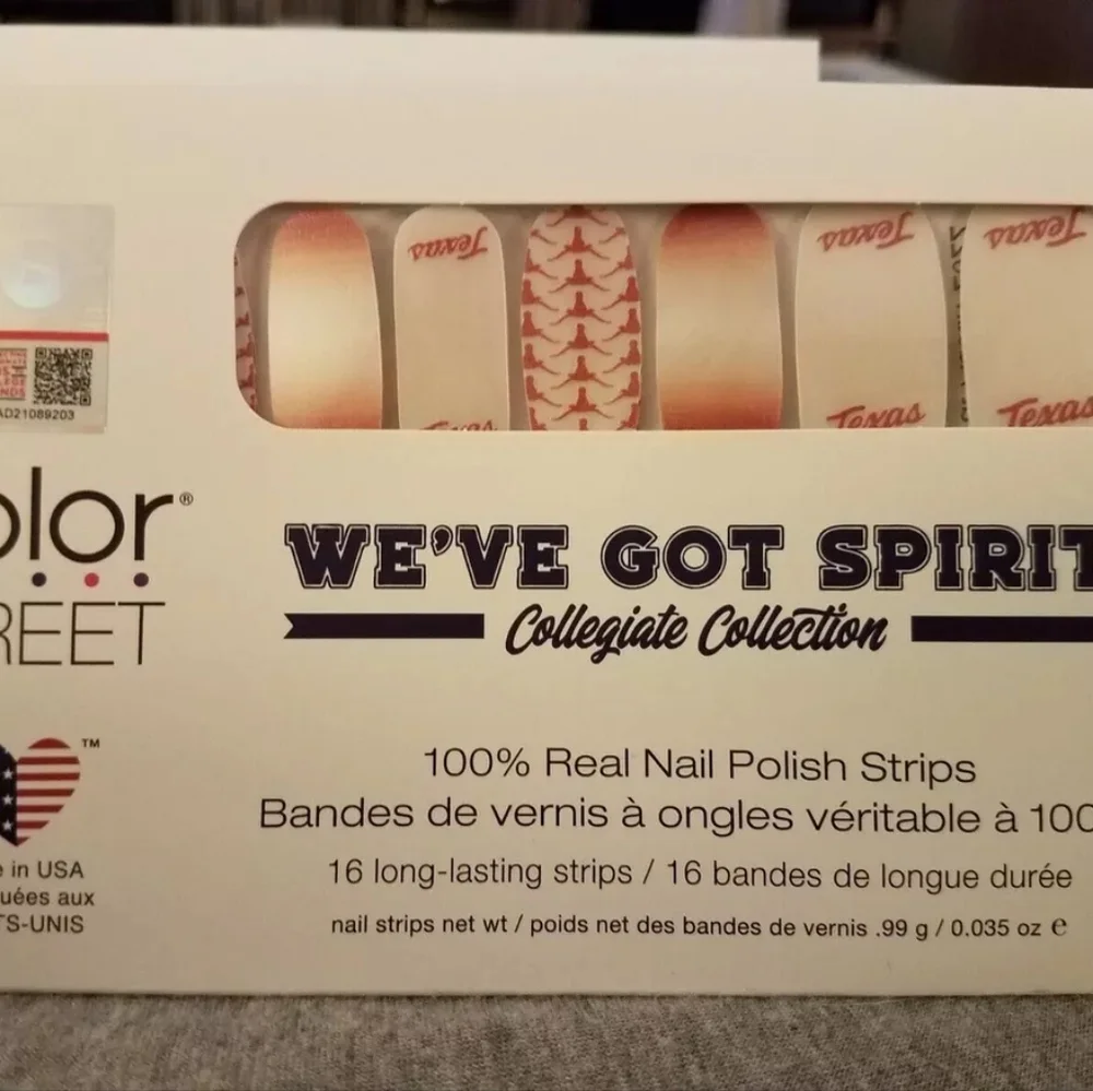COLOR STREET NEW University of Texas Color Street Nail Strips